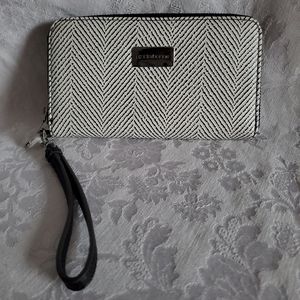 Liz Claiborne Wristlet